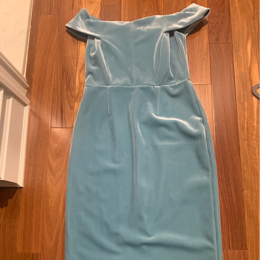 Elegant Blue Strapless Dress